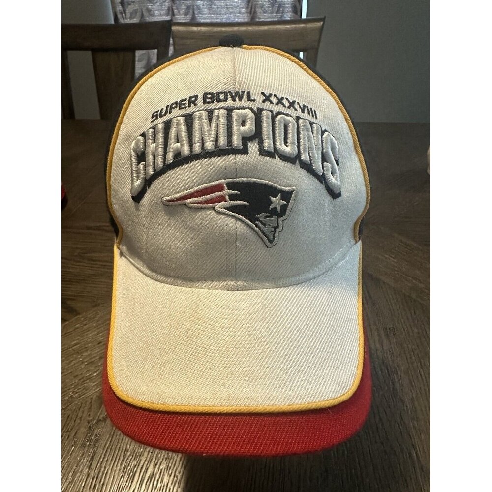 New England Patriotsโ Hat Super Bowl XXXVIII 38 Champions Ball Cap NFL Reebok